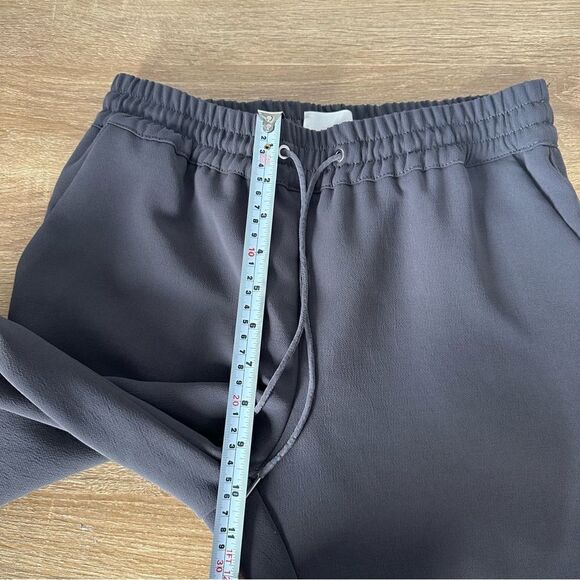 Aritzia Wilfred Buffon Crepe Jogger In Earl Grey Sz XS - Picture 10 of 11